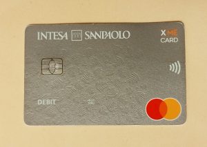 Carta Intesa SanPaolo rinvenuta il 16/01/2026 presso la Pasticceria Perullo